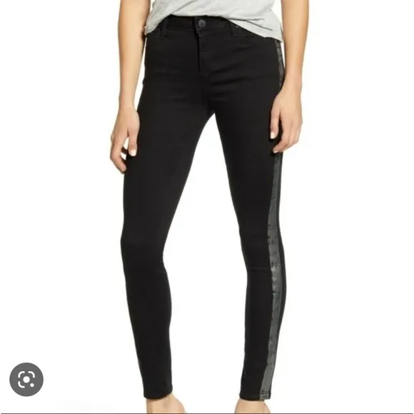 Articles Of Society Women’s Sarah Black Skinny Jeans (Bailey)