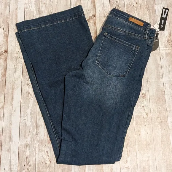 Articles of Society Flare Jeans
          
      NWT