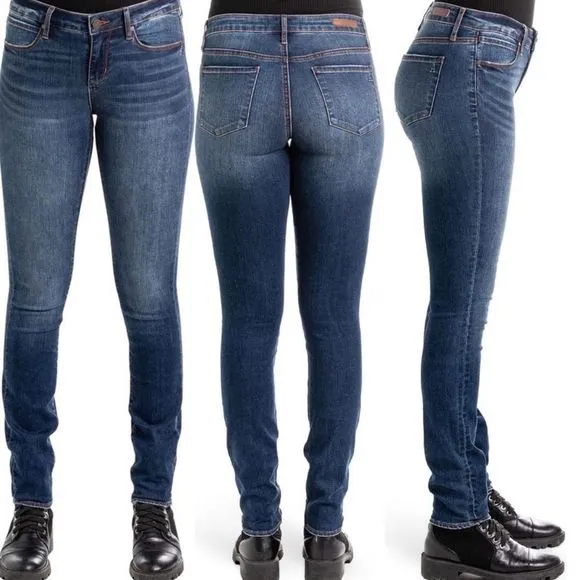 Articles of society, size 31/12 dark blue wash
          
      NWT