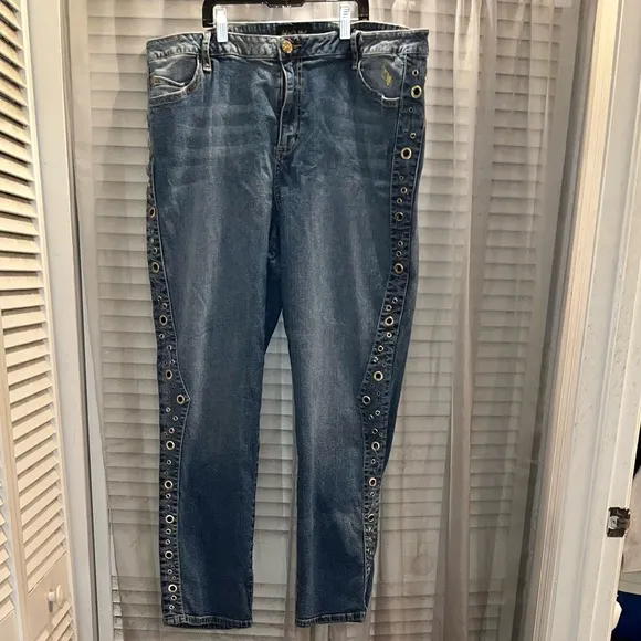 BABY PHAT Women’s Denim Jeans with Metal Rings down each leg.