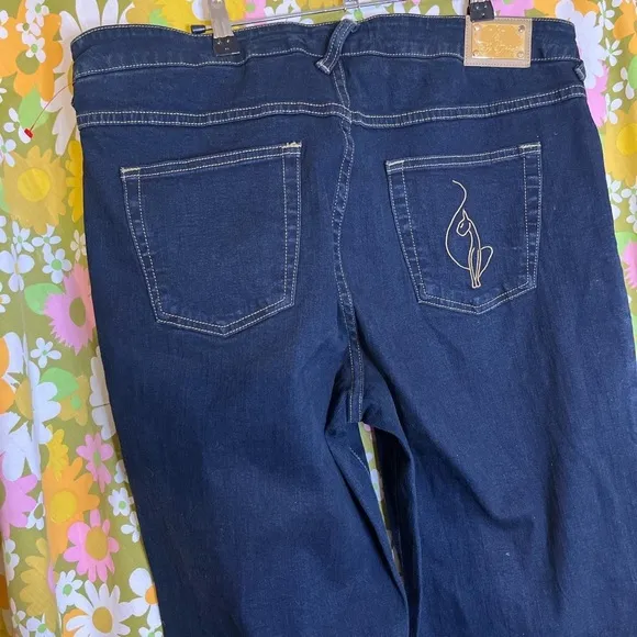Baby phat jeans
          
      NWT