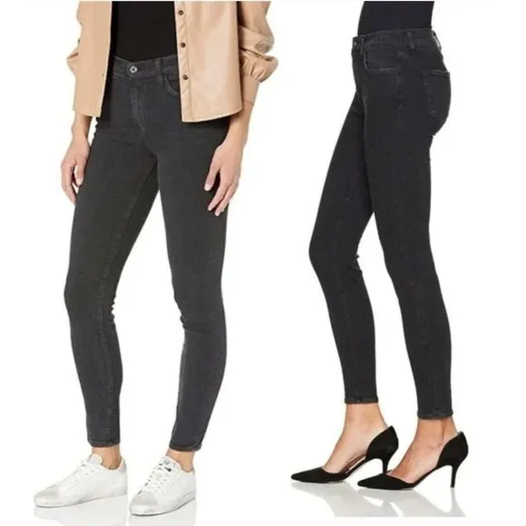 NWT Baldwin Size 30 Karlie High-rise Cropped Skinny Jeans MSRP$228
          
      NWT
