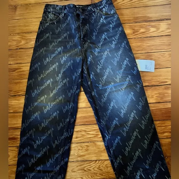 Balenciaga Scribble-Print Distressed Cropped Jeans
          
      NWT