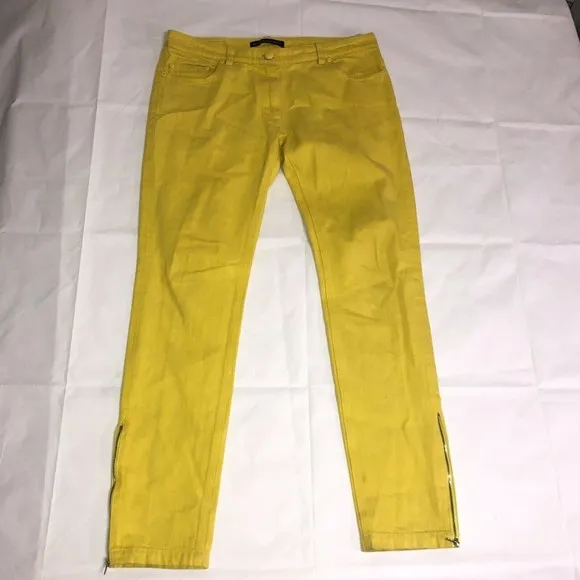Balenciaga Women's Size 30 Yellow Denim jeans Zipper Ankle Made In Italy