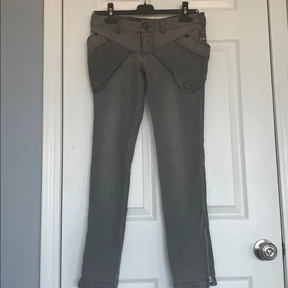 BNWOT edgy Japanese jeans