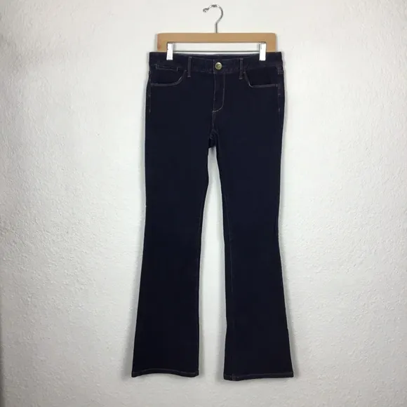 Banana Republics women’s Jeans Size 28 Blue Dark Denim Bootcut Mid Rise Cotton