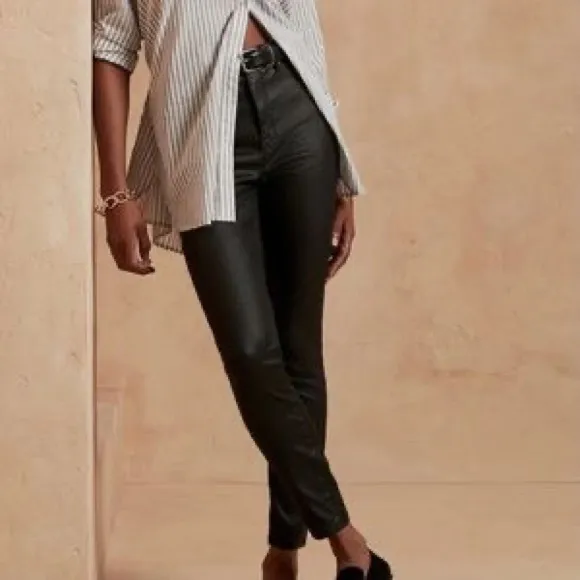 BR ultra high rise coated slim jeans
          
      NWT
