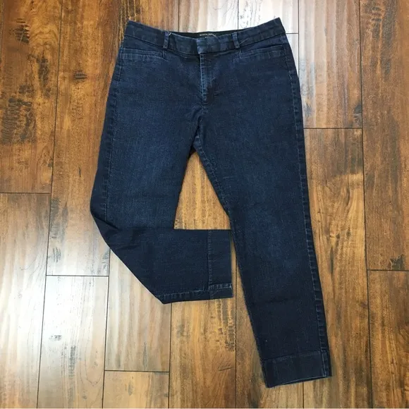 Banana Republic Sloan Crop Fit Women’s Size 8 Blue Jeans Denim.