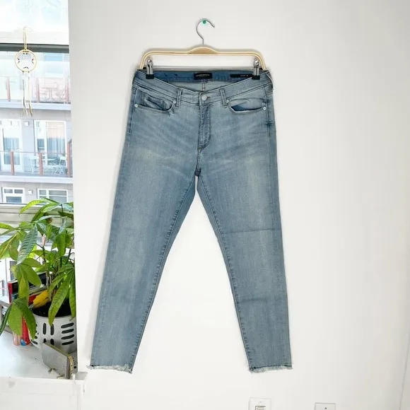 Banana Republic Skinny Jeans Size 30