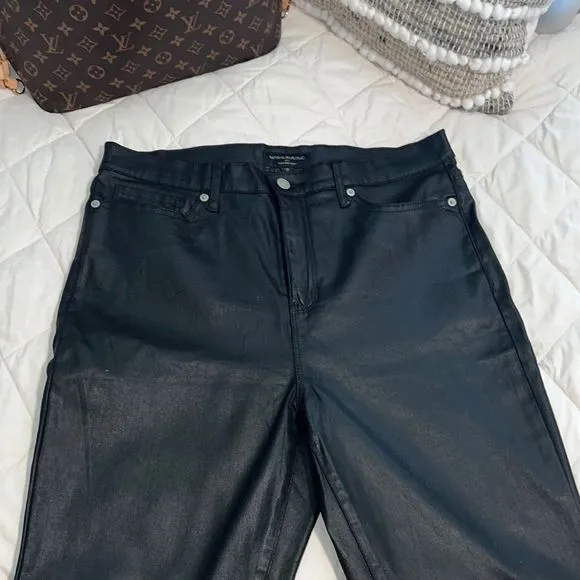 𝅺Banana Republic Coated Denim - Size 31 - NWOT