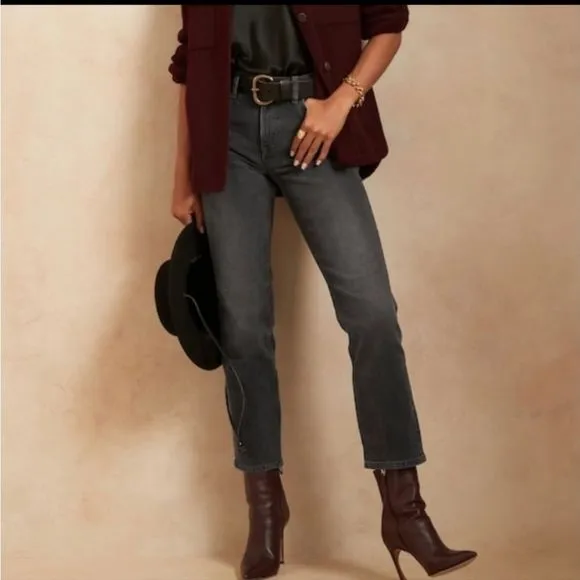 Banana Republic High Rise Ankle Length, Black Denim Jean, Size 4
          
      NWT