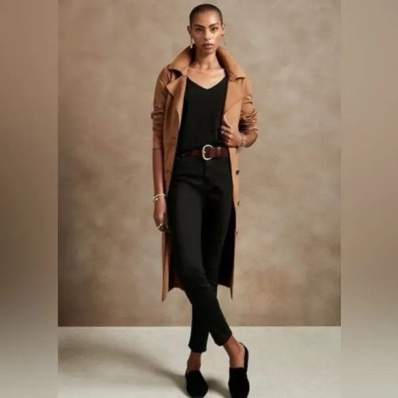 NWT! Banana Republic High Rise Black Fade Resistant Skinny Jeans - Multiple
          
      NWT