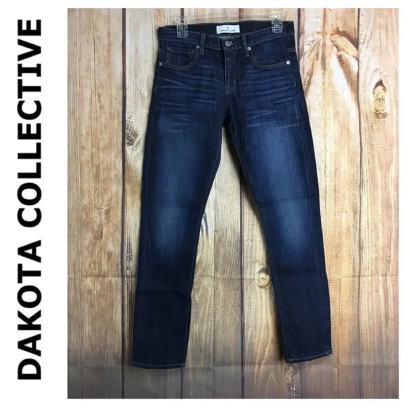 💸DaKota Collective Billie Denim Jean in size 25