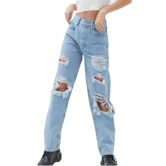 BDG URBAN OUTFITTERS High Waisted Baggy Distressed JEANS Size 32