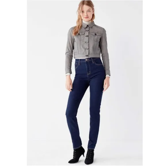 Urban Outfitter BDG Girlfriend Jeans High Rise Fit Dark Wash 31