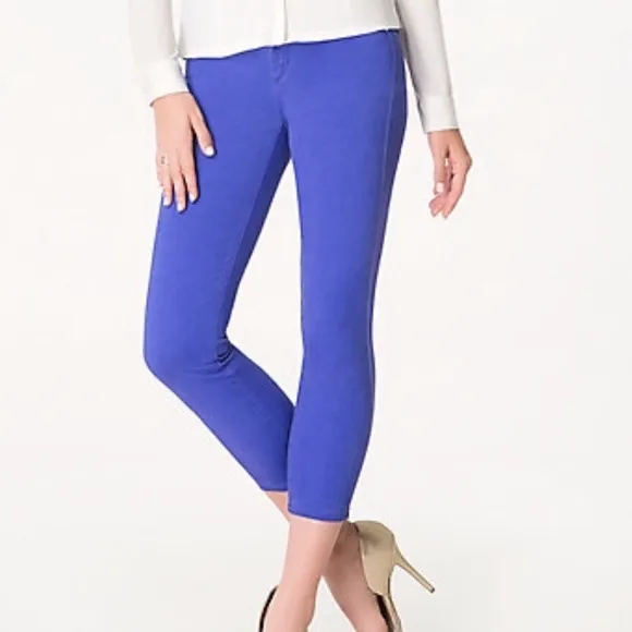BEBE Blue Cold Dye Cropped Jeans
