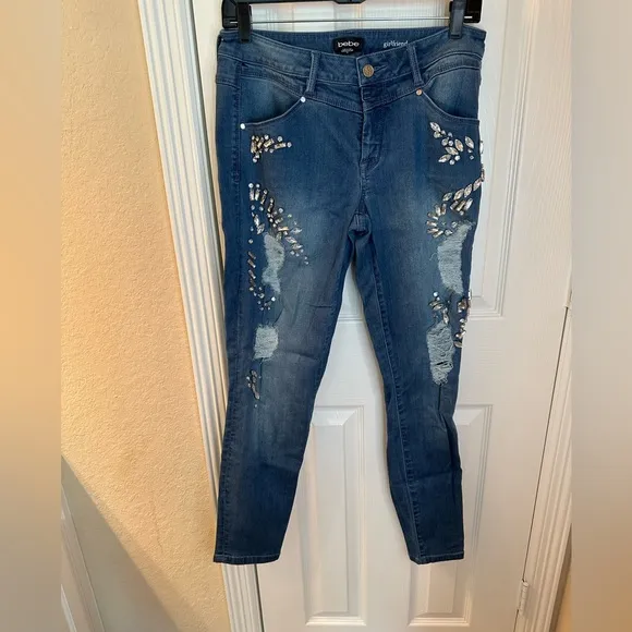 Bebe jeweled distressed jeans size 30