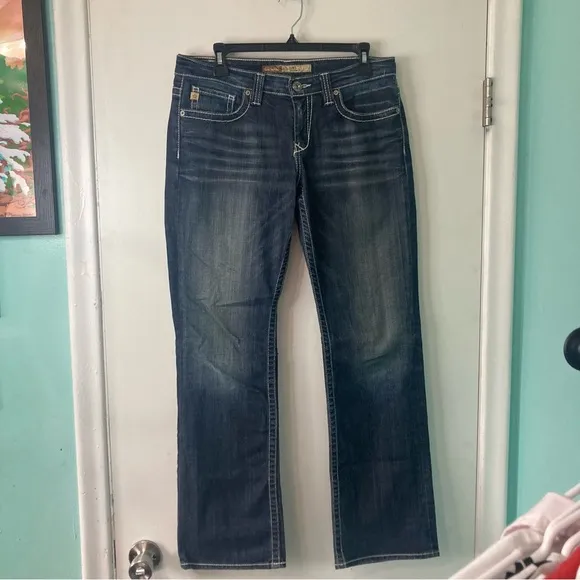 Big Star low-rise staright leg jeans- size 30