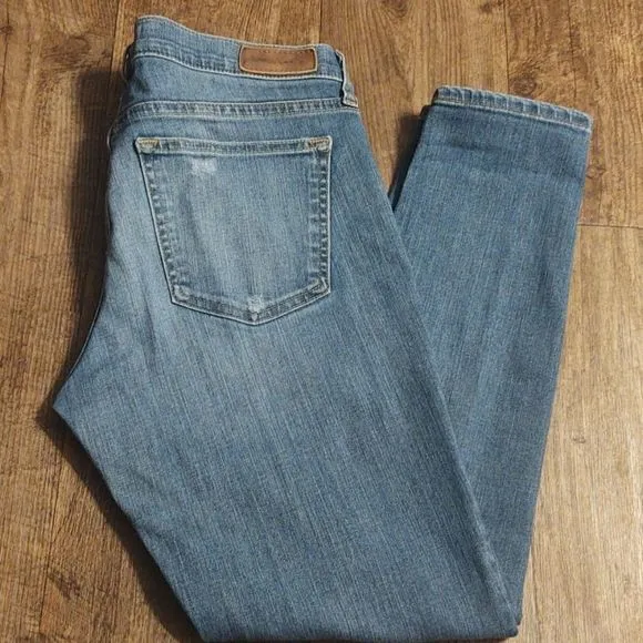 Big star distressed jeans