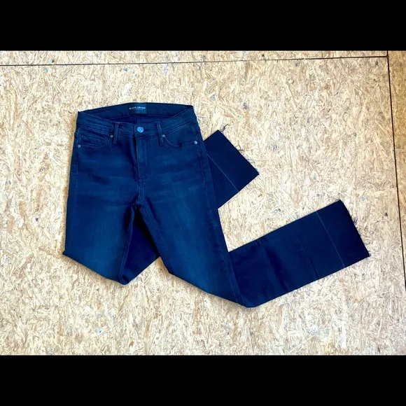 Bardot Straight Jeans
          
      Boutique