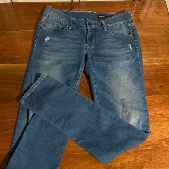 Black Orchid slightly distressed skinny jeans