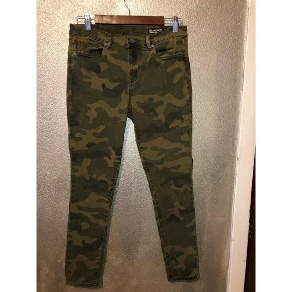 BLANKNYC The Reade Crop Camo Skinny Crop Jeans 29