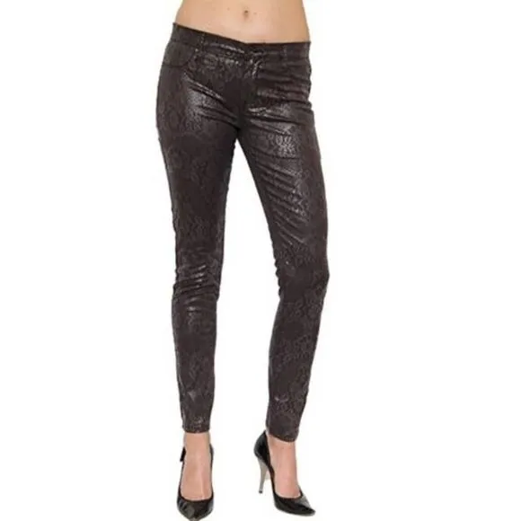 BLANKNYC THE SPRAY ON FOILED LACE SKINNY
          
      NWT
