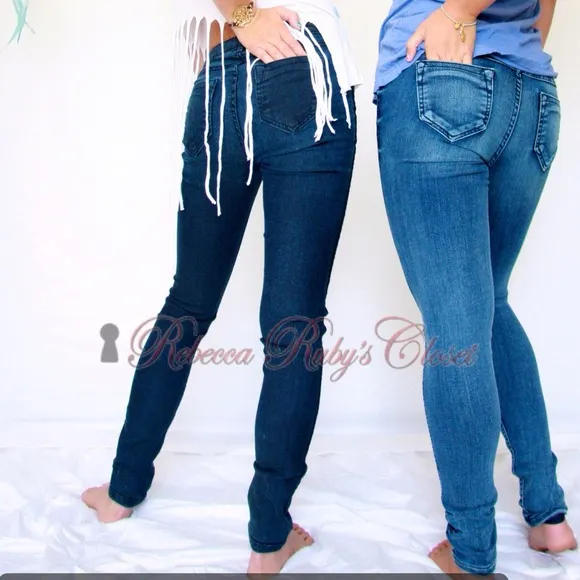 Bleulab reversible skinny jean
          
      NWT