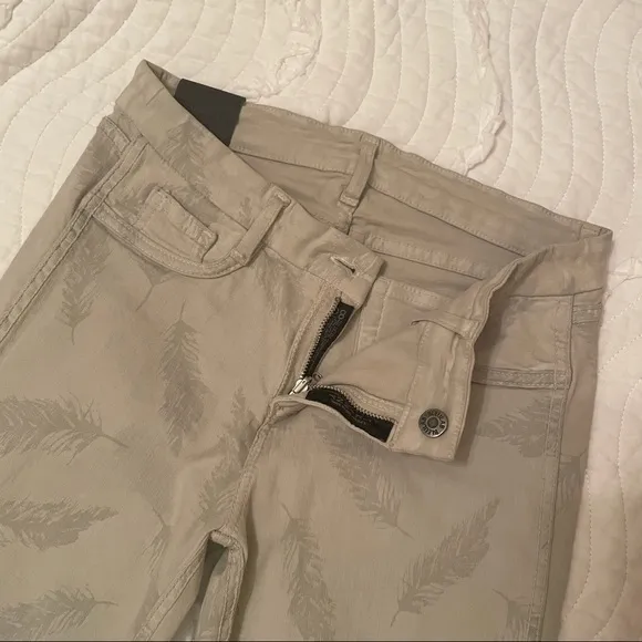 BLEULAB Reversible Skinny Jeans - NWOT