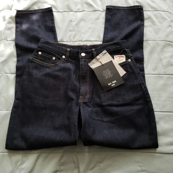 High waisted jeans
          
      NWT