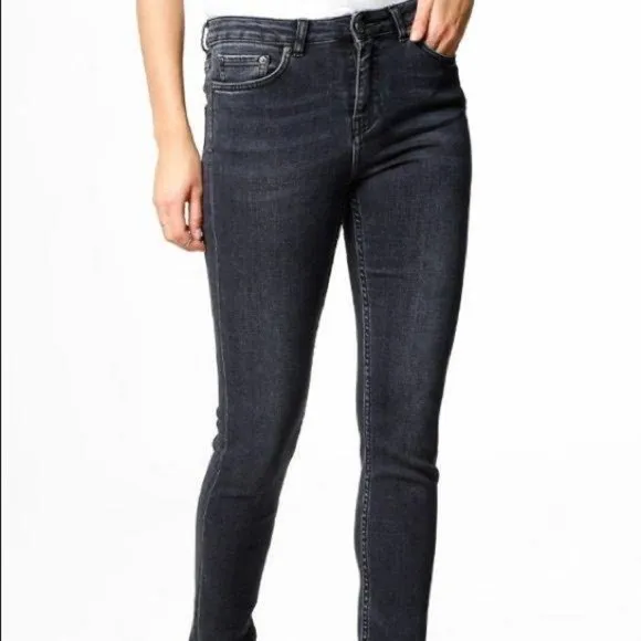 BLK DNM Jeans 22, Irwin Grey, Size 25/30
          
      NWT