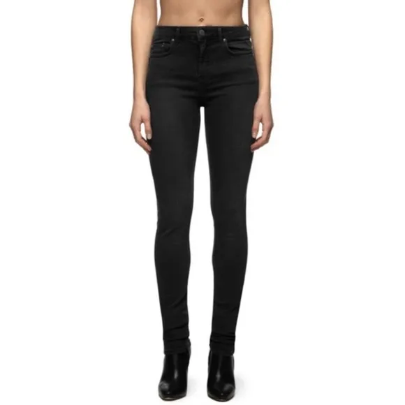 Blk DNM Jeans 22 Skinny in Grace Black Size 24
          
      NWT