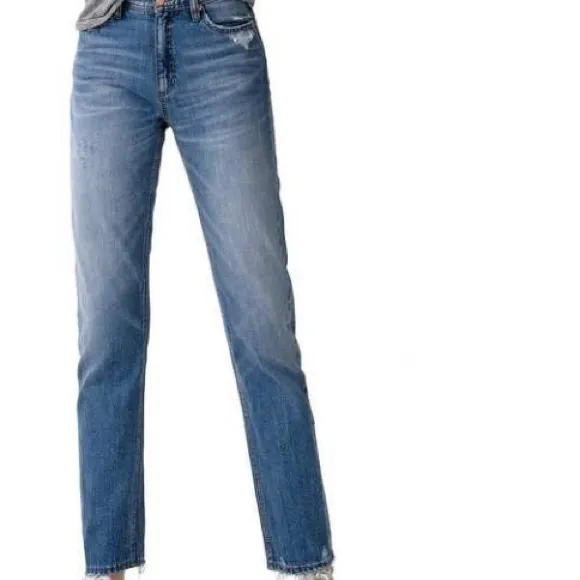 💎NWT💎Blue Revival💎 Piper High Rise 💎Sz. 29 💎
          
      NWT