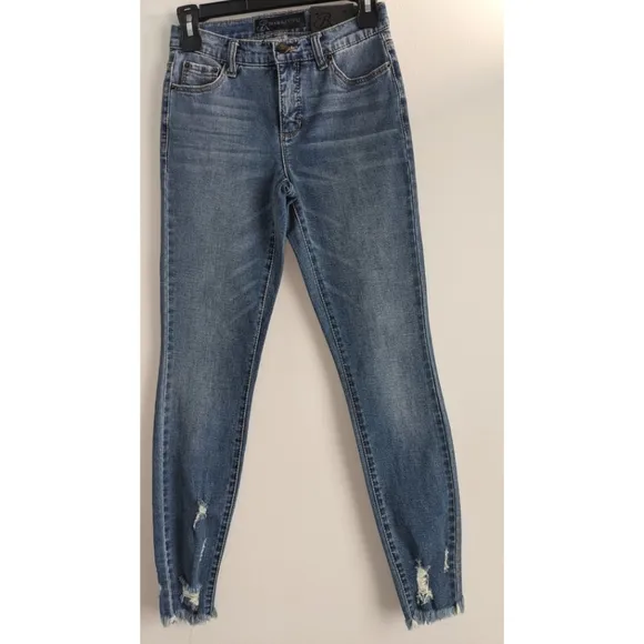Blue Revival High Rise Sienna Skinny Jeans Sz 24 Distressed Blue Stretch Denim
          
      NWT