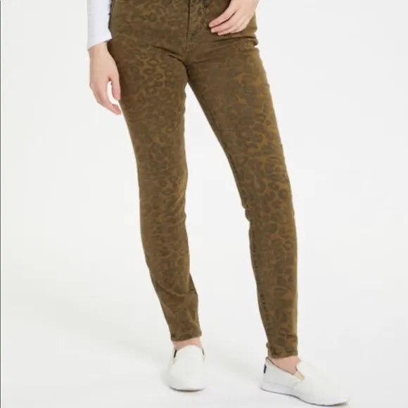 Dark Tan Leopard Print Skinny Jeans - Women
          
      NWT