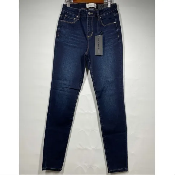Blue Revival High-Rise Skinny
          
      NWT