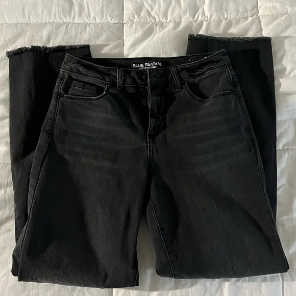 Blue Revival mid rise straight