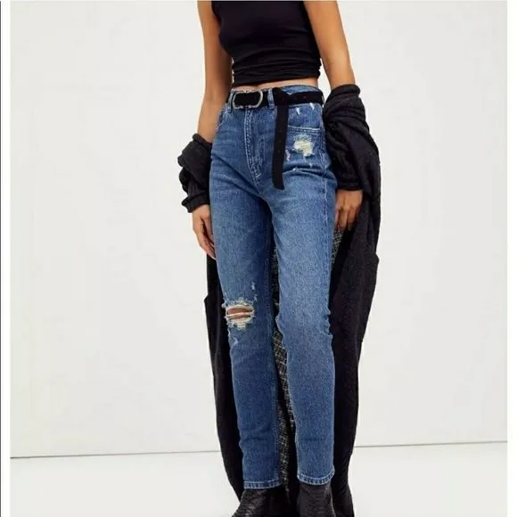 BOYISH The Zachary High Rise Distressed Skinny Short Circuit Jeans
          
      NWT