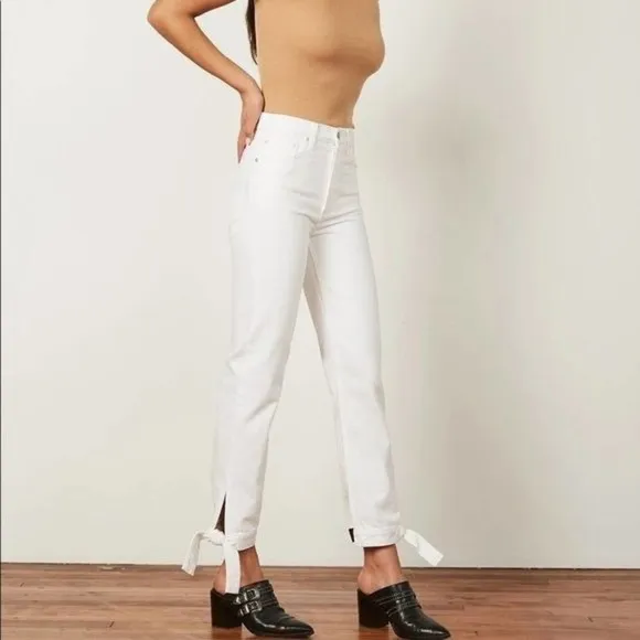 Boyish Jeans White Straight Leg The Avery Pants
          
      NWT