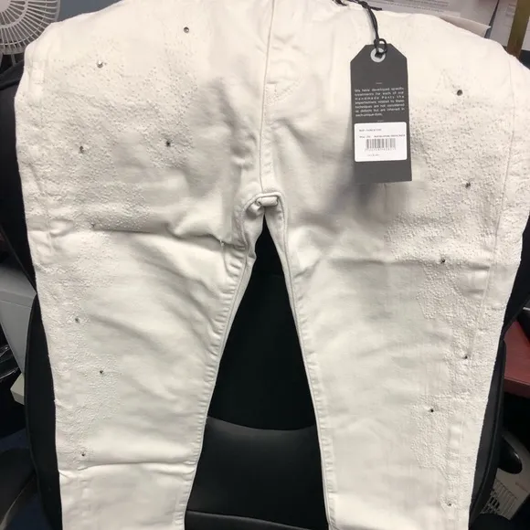 Brockenbow Jeans
          
      NWT