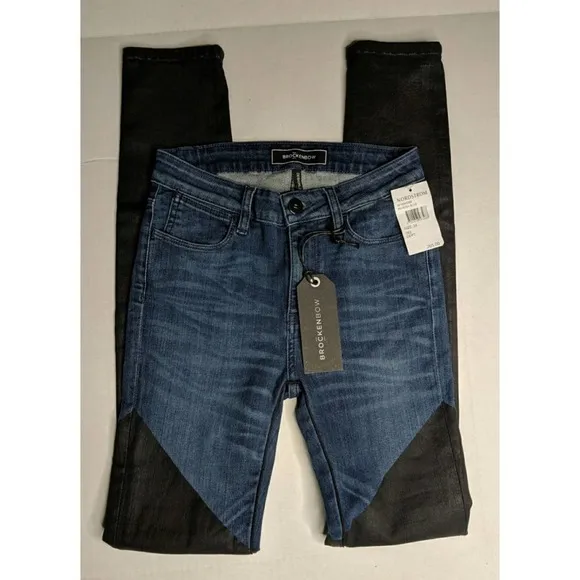 Brockenbow Emma Artemis Skinny Jeans - Sz 24 - NWT
          
      NWT