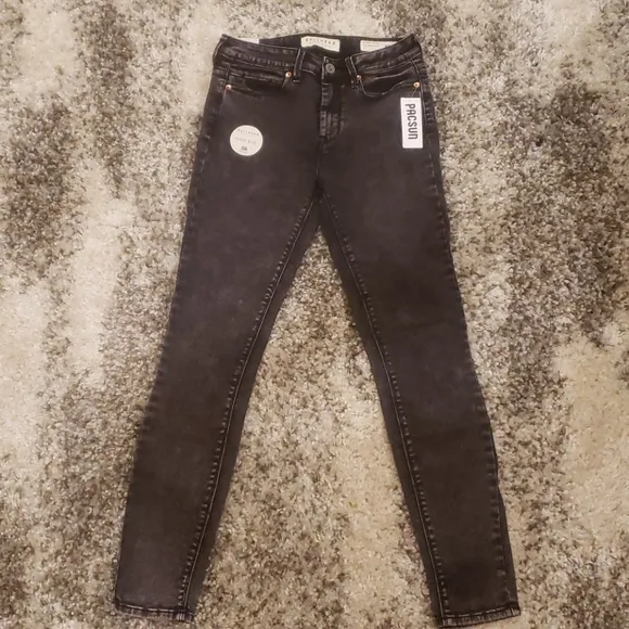 Bullhead Denim Jeans
          
      NWT
