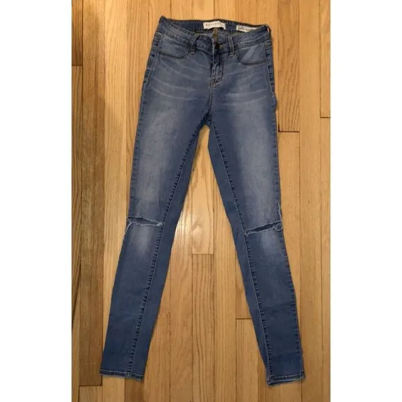 Bullhead jeans size 25 skinny  Mid Rise jeggings distressed PacSun stretch EUC
