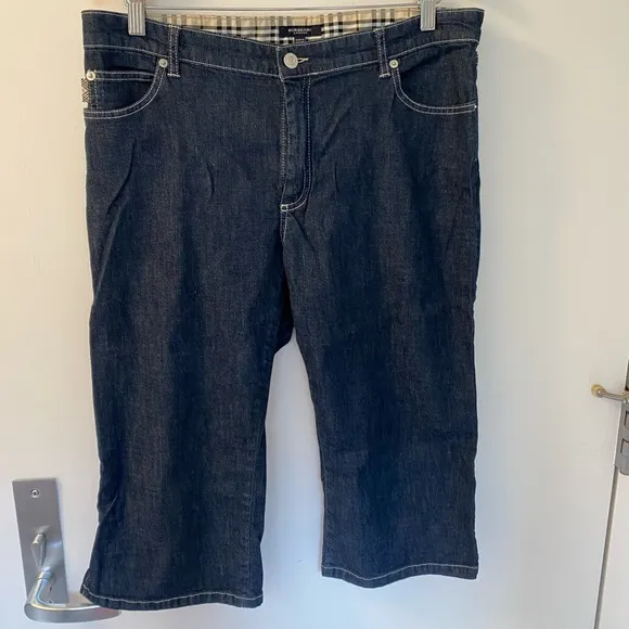 Burberry vintage women’s peddle pushers jeans