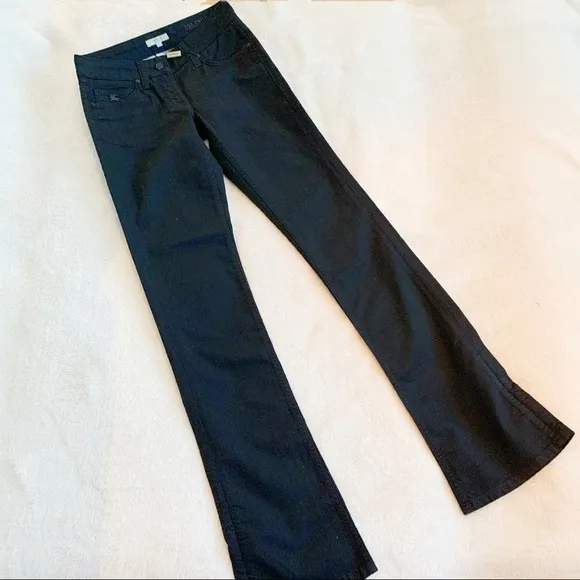 NWT Burberry London Mid-rise Straight Leg Jeans
          
      NWT