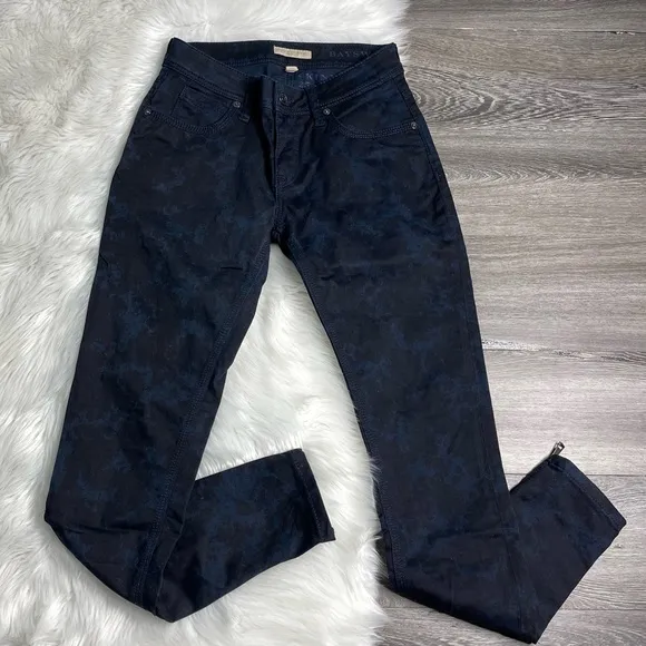 BURBERRY BRIT Womens Jeans Size 25 Dark Blue Black Tie Dye Print Skinny Ankle