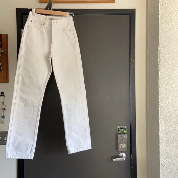 Calvin Klein High Rise Straight Jeans