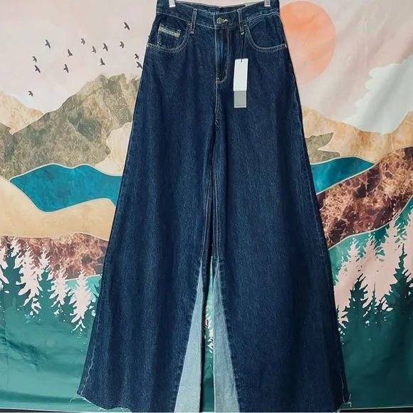 Calvin Klein Wide Leg Jeans Bellbottoms Flare
          
      NWT