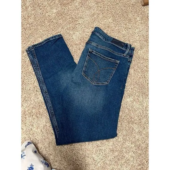 Calvin Klein Slim Boyfriend Jeans Med Wash size 31
