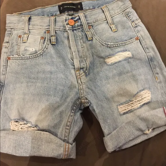 New Calvin Rucker shorts love me short
